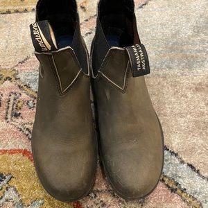 SOLD DO NOT BUY- Blundstone 550 Boots